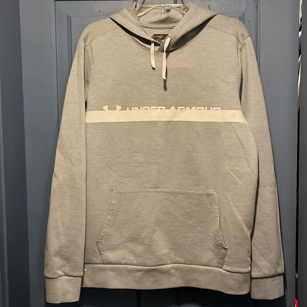 Under armor pullover sweatshirt